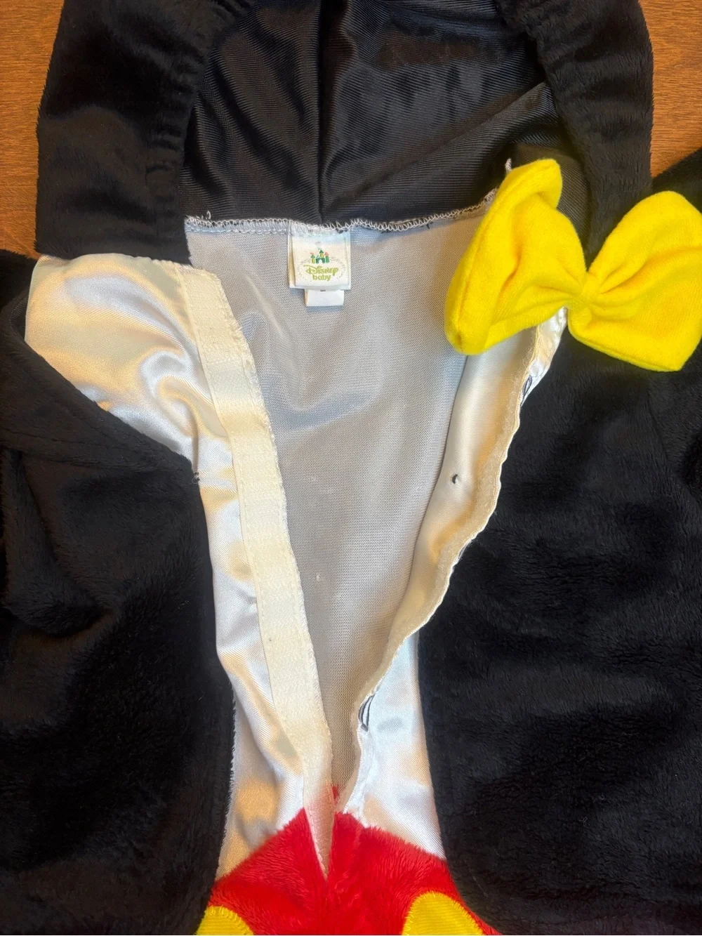Disney Classic Mickey Mouse Costume - Picture 8 of 9